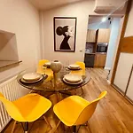 Apartman Ktw Kosciuszki 41 - Sky & Design *